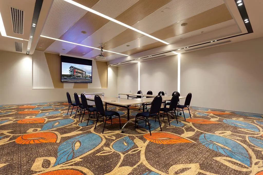 Calamvale Hotel Suites And Conference Centre Brisbane