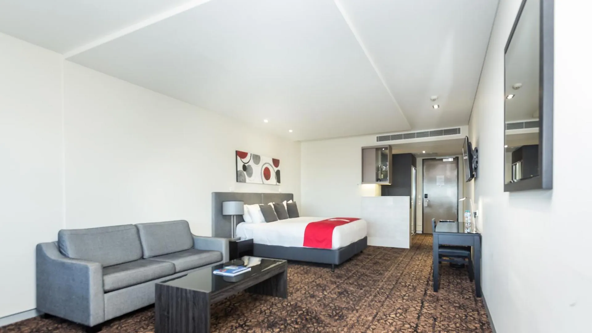 Calamvale Hotel Suites And Conference Centre Brisbane